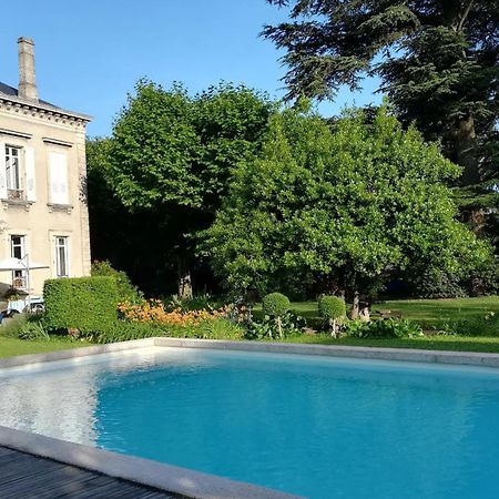 Les Palmiers Bed & Breakfast Mauves Bagian luar foto